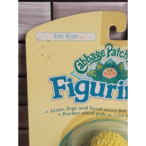 VINTAGE 1991 CABBAGE PATCH KIDS DOLL POSEABLE FIGURINE ERIC IN ORIGINAL PACKAGE - Picture 4 of 6